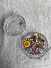 Afbeelding in Gallery-weergave laden, second life | set van kristal + confetti flowers